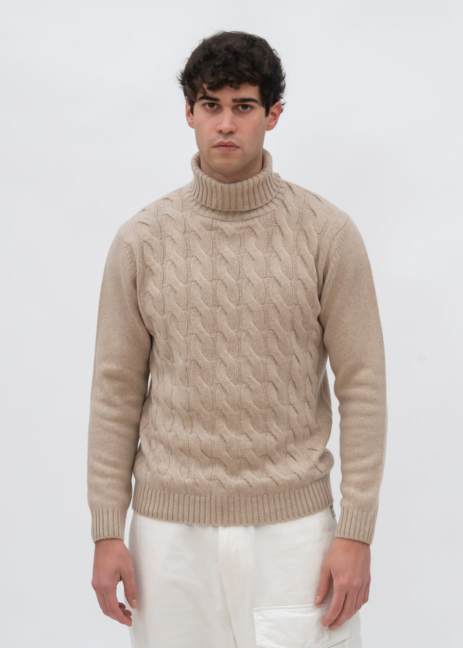 CABLE-KNIT CASHMERE TURTLENECK SWEATER